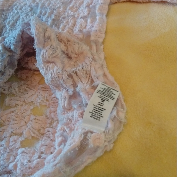 Unique, whimsical Free People shirt/sweater - Picture 3 of 7